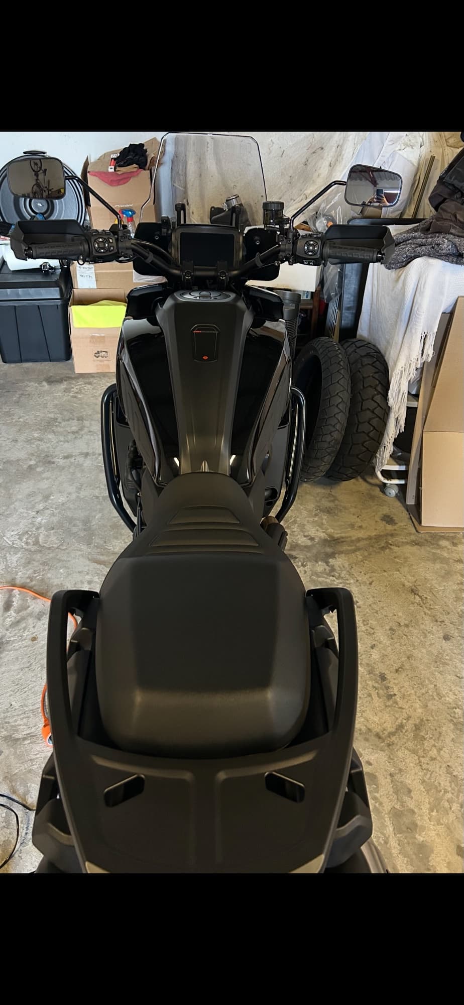Harley Davidson - — photo 1 sur 6