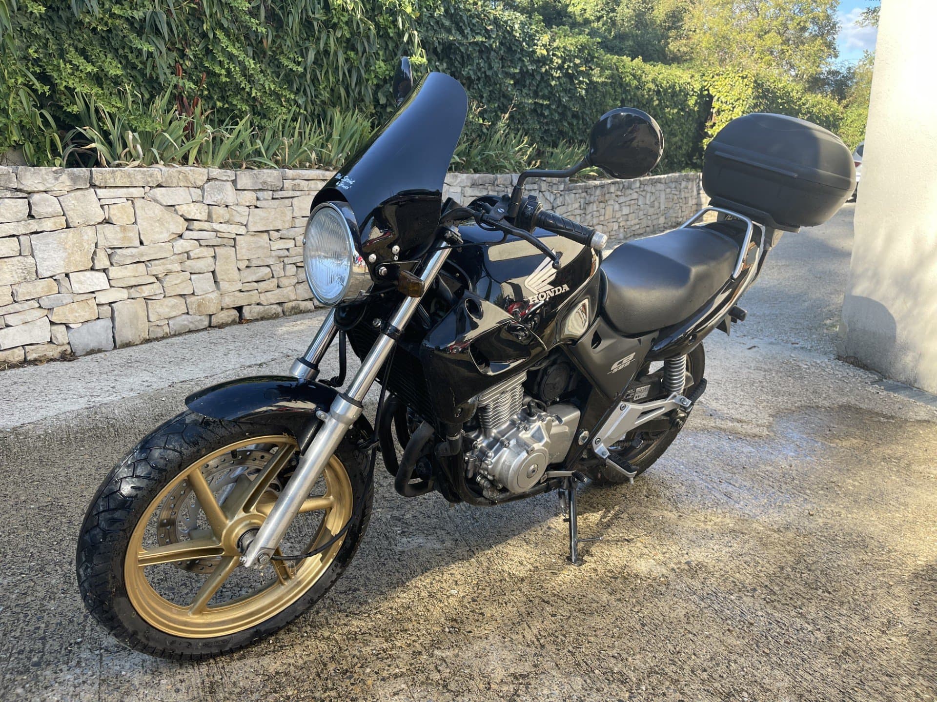 Honda CB 500 — photo 1 sur 4