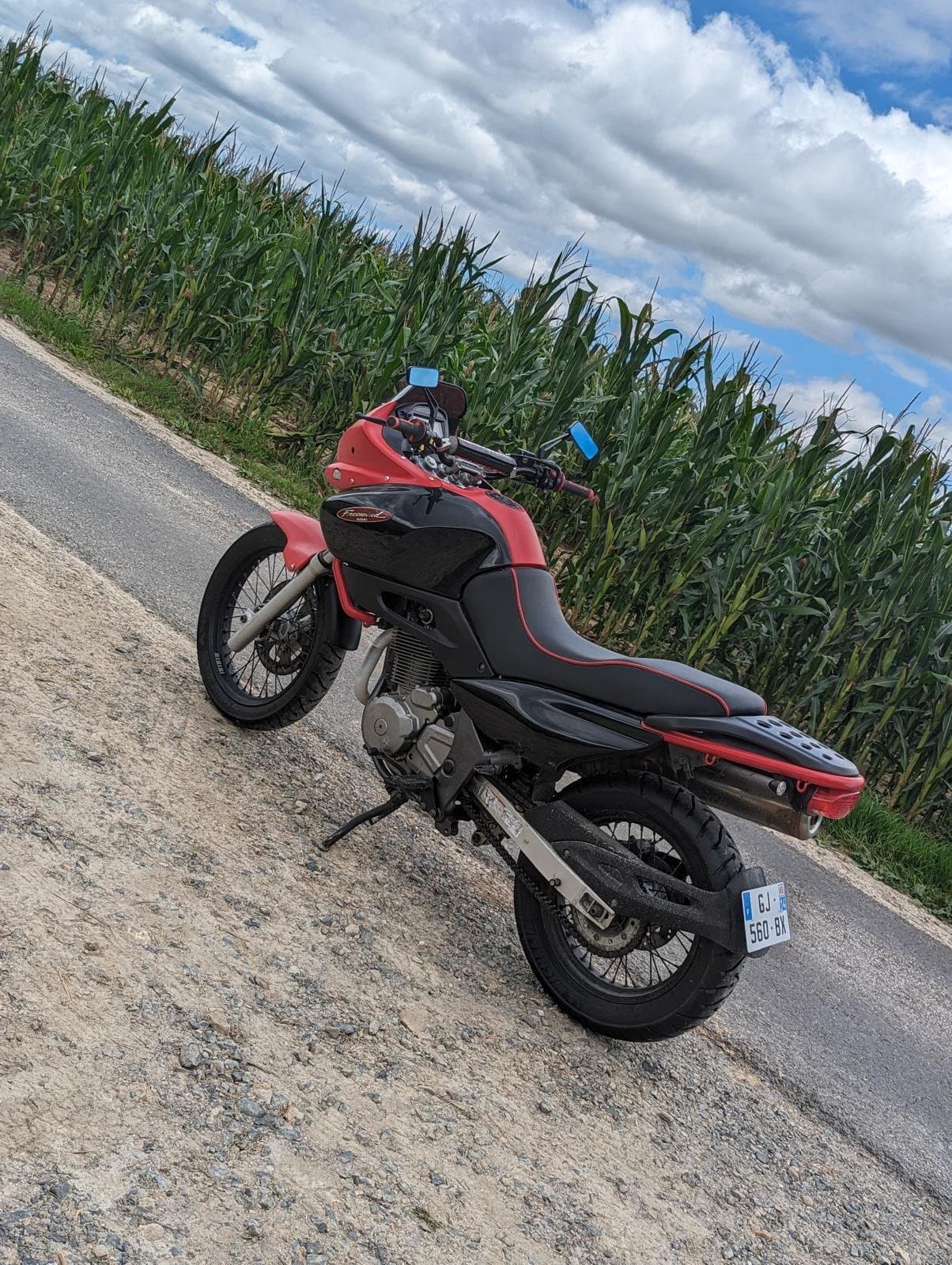 suzuki freewind refaite — photo 1 sur 2