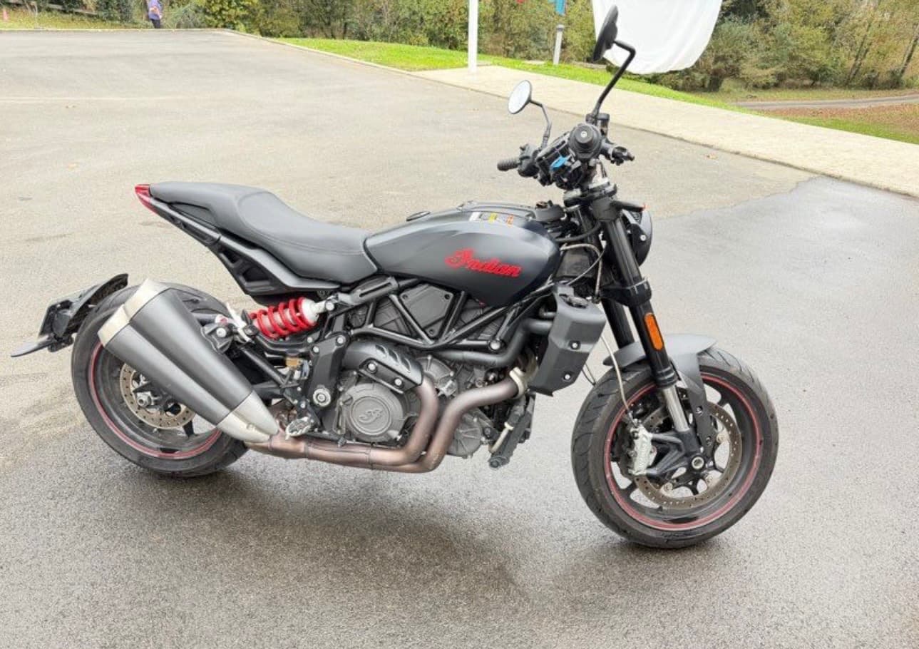 Indian FTR 1200Z Black - 1ere main — photo 1 sur 3